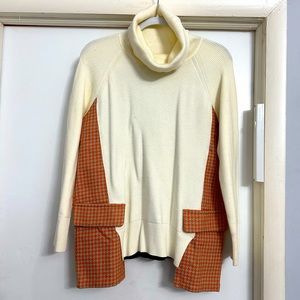 Knit Turtleneck Sweater with pockets